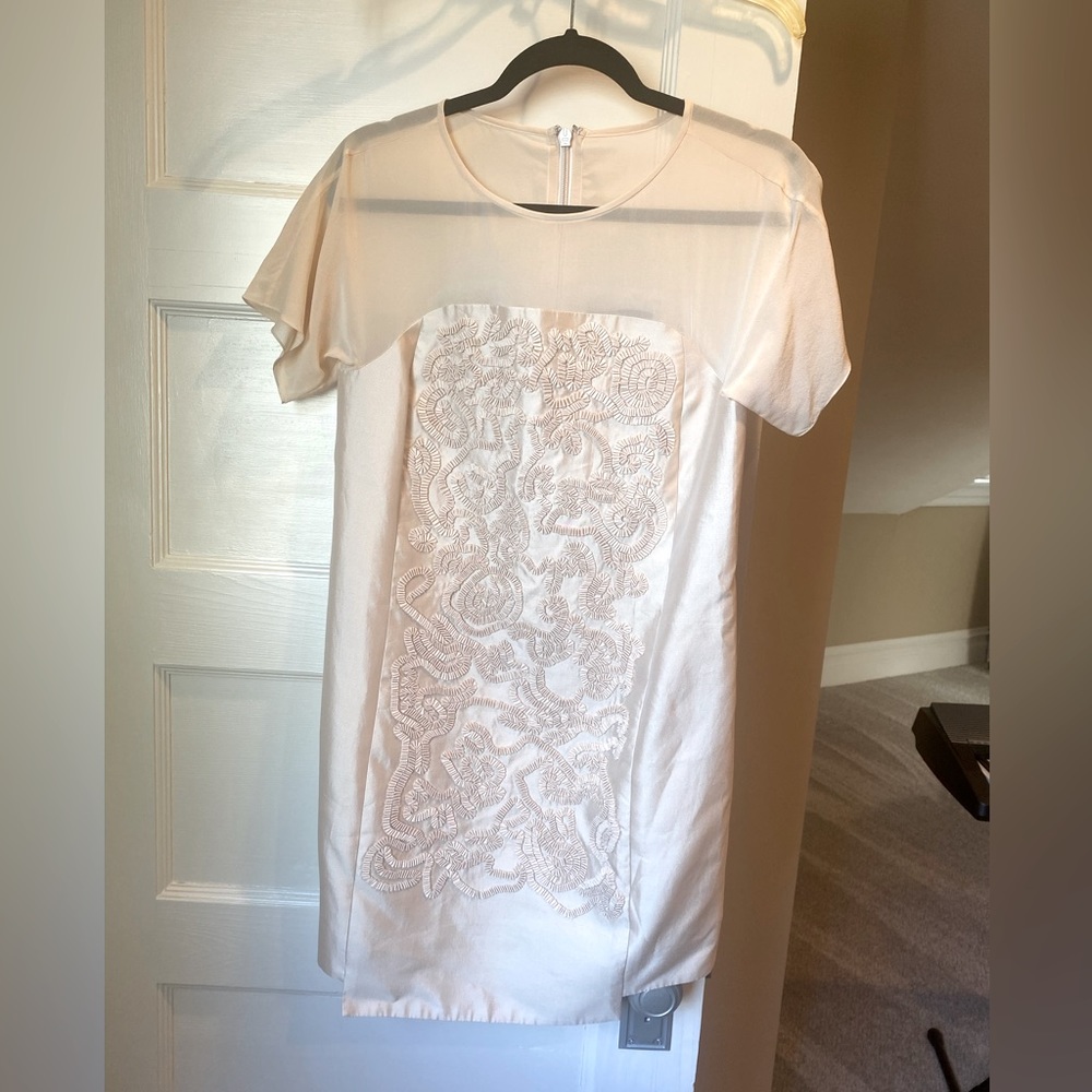Silk & Cotton zip up embroidered shift dress!